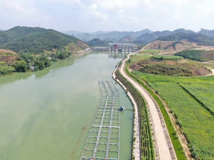 Nuôi trồng khai thác thủy  sản