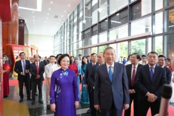 Tổng Bí thư Tô Lâm dự lễ kỷ niệm 80 năm thành lập Bộ Nội vụ